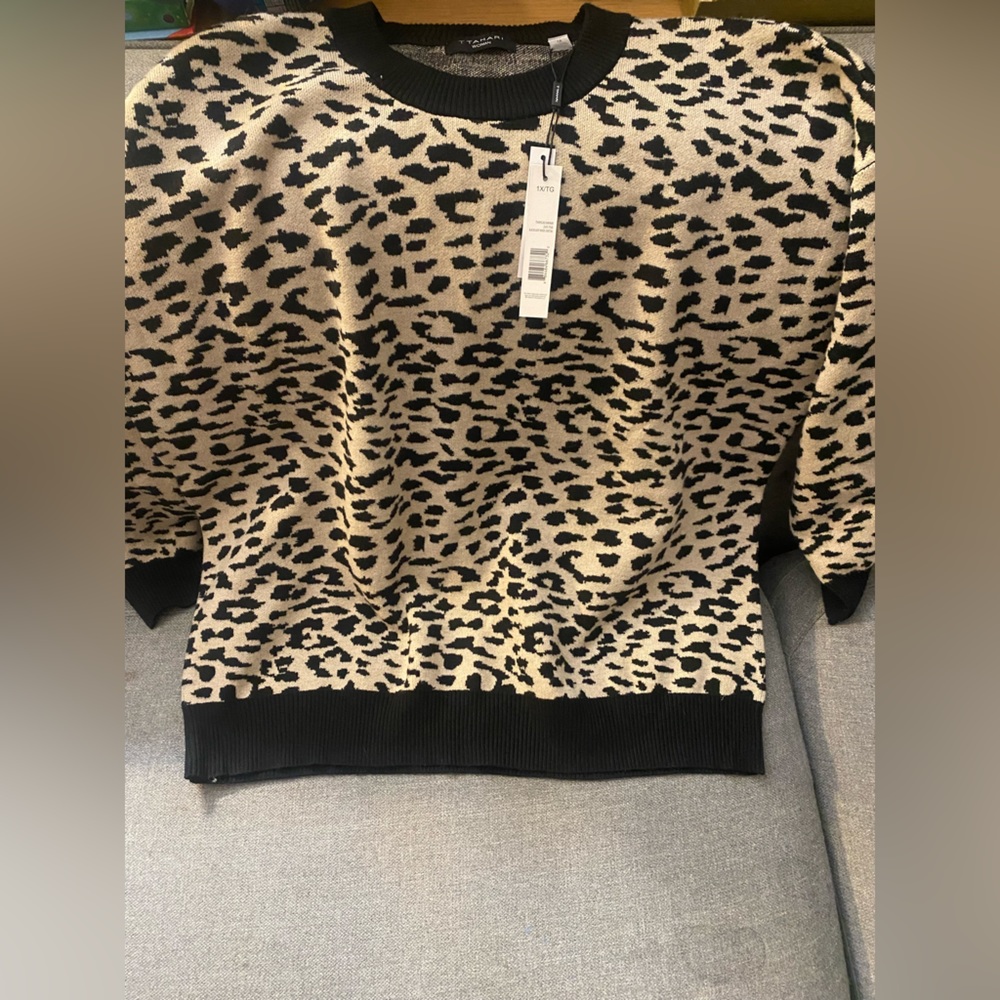 Tahari women’s sweater 1x